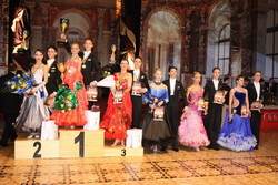 Vlad si Ioana, Academia de Dans