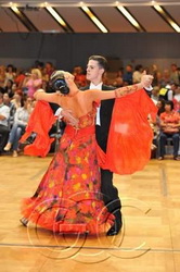 Vlad si Ioana, Academia de Dans