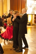 Balul de caritate: Deschide-ti inima!